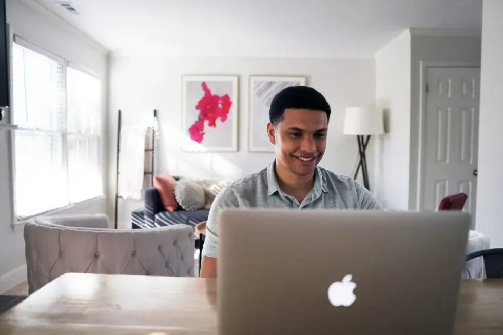 When should I contact a mortgage broker