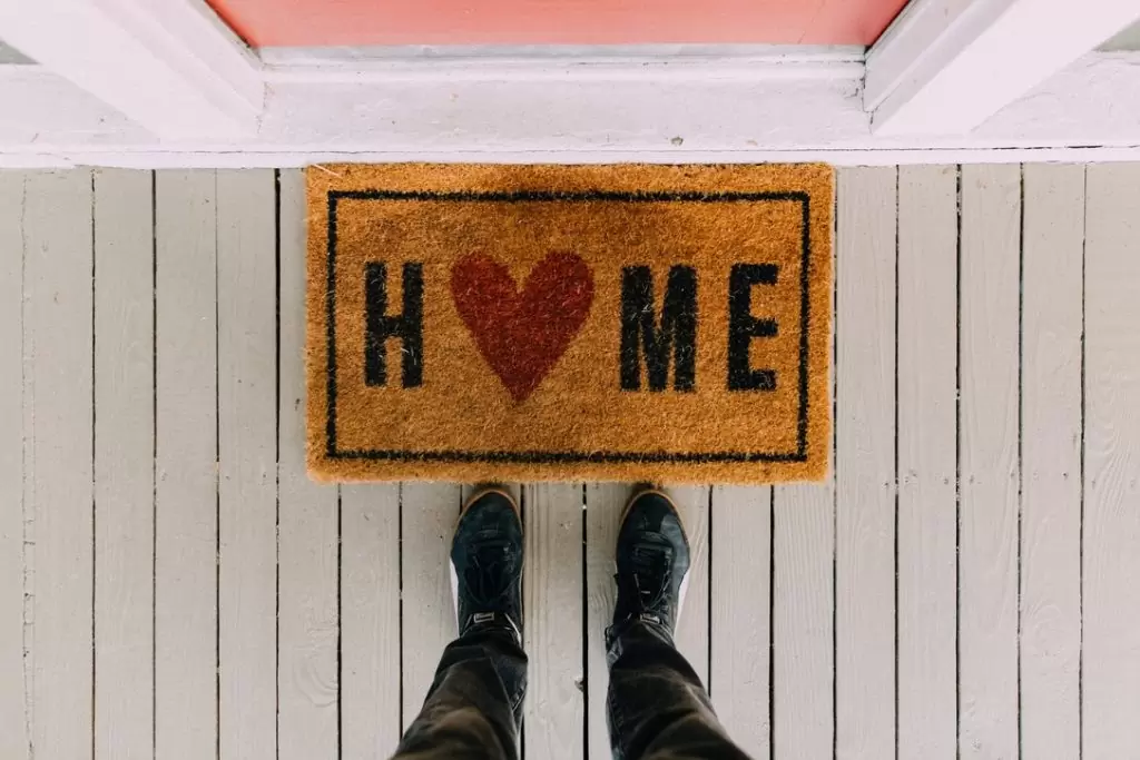 What mortgage broker does