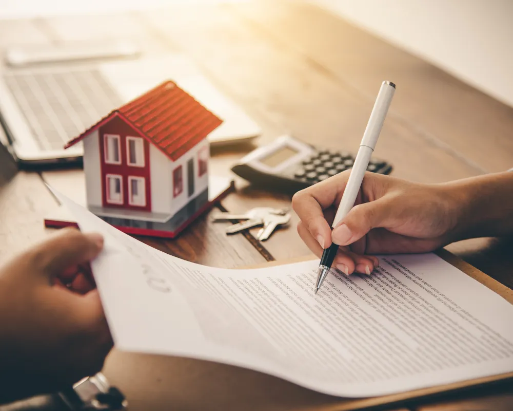 insured mortgage vs uninsured and rate percentage